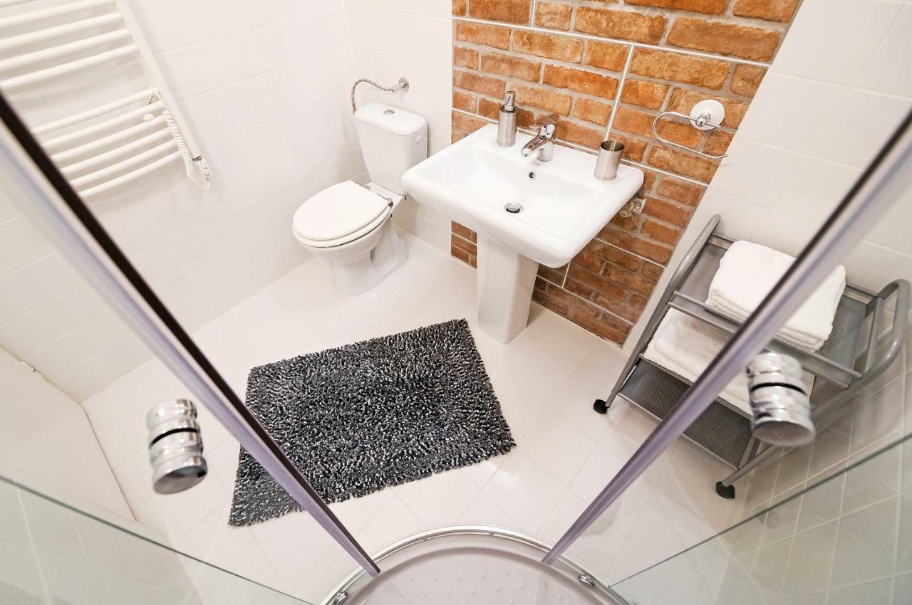 ブダペストFree Parking, Quiet Design Flat In The Centreアパートメント エクステリア 写真
