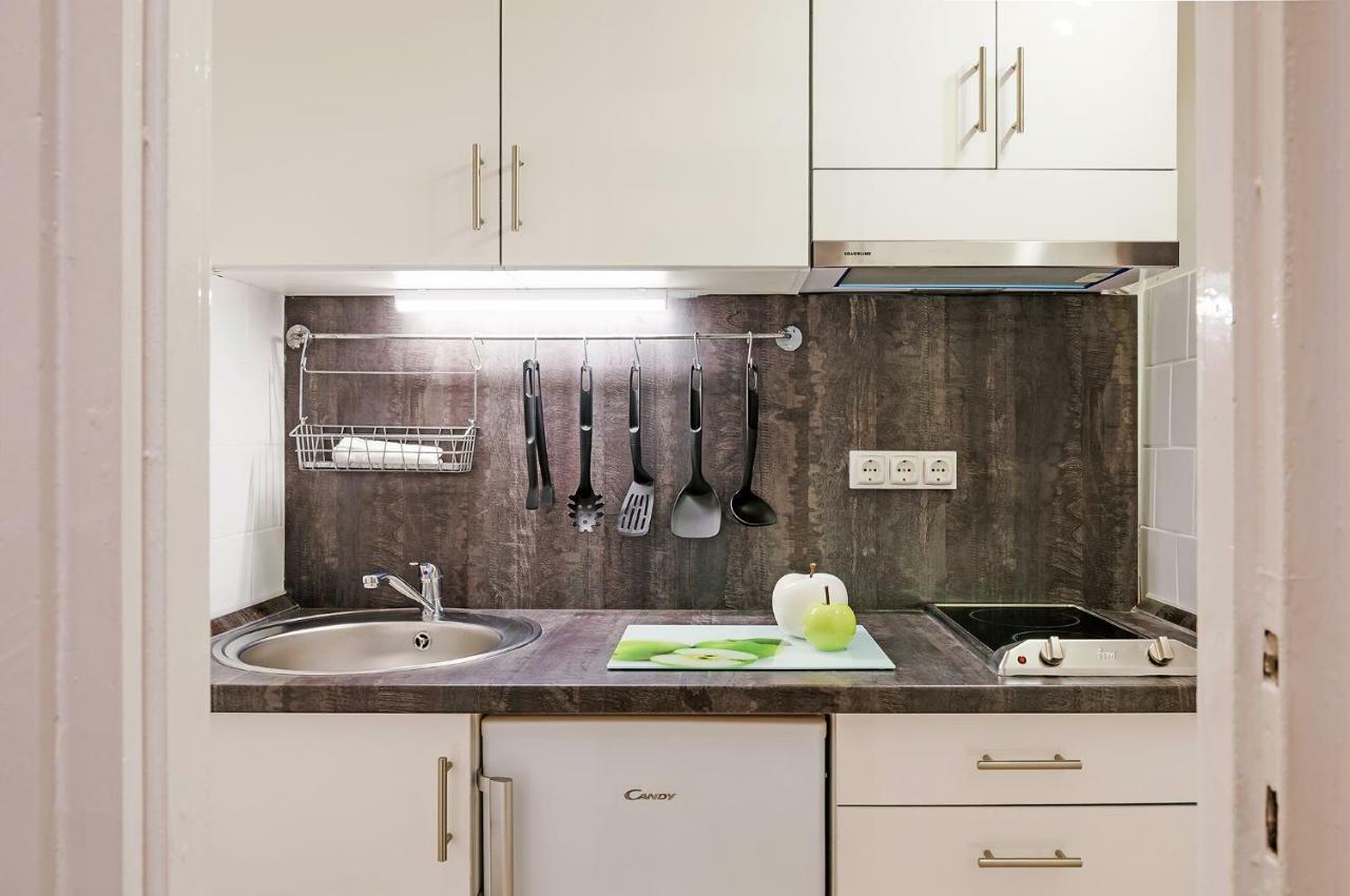 ブダペストFree Parking, Quiet Design Flat In The Centreアパートメント エクステリア 写真