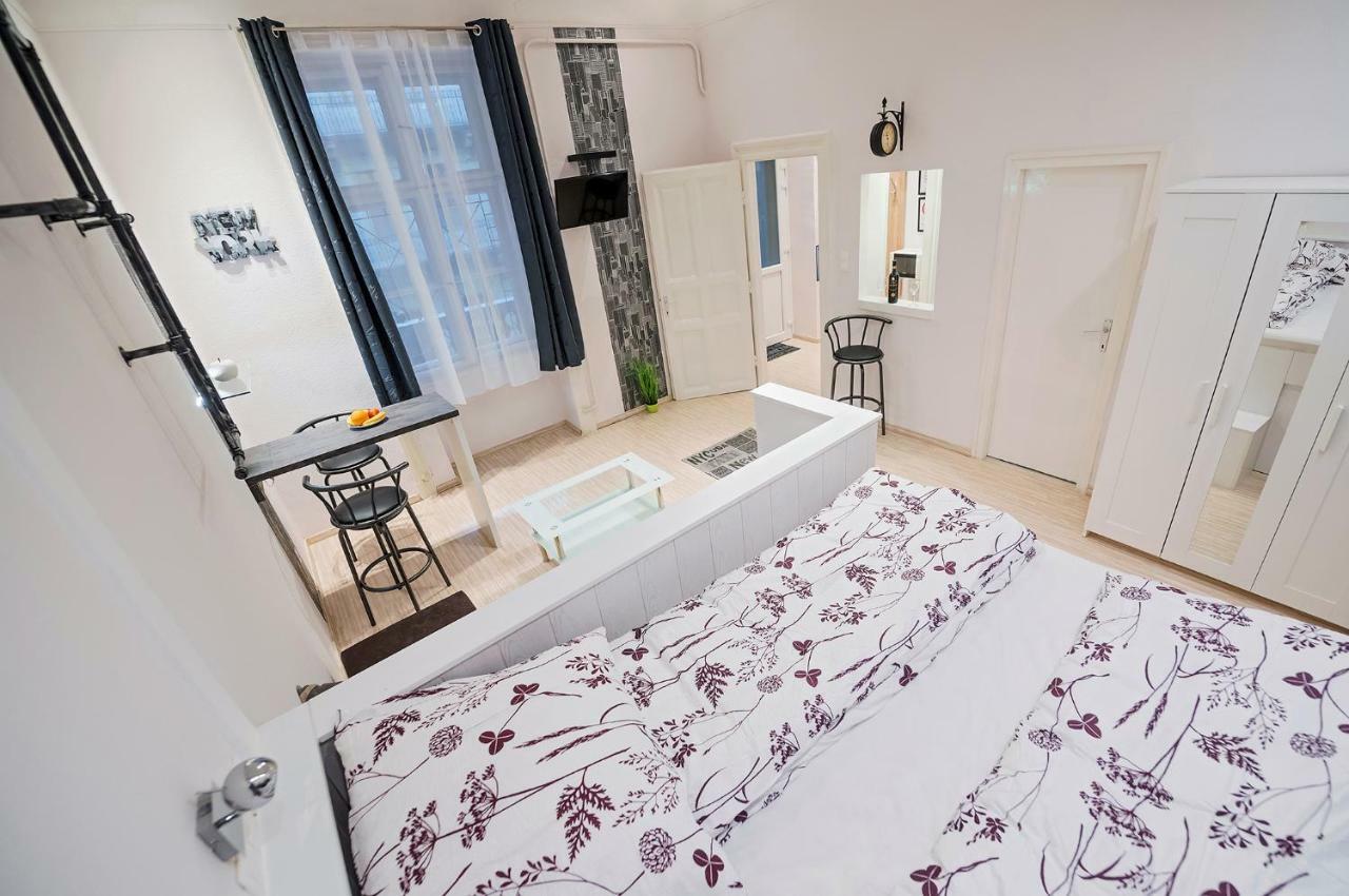 ブダペストFree Parking, Quiet Design Flat In The Centreアパートメント エクステリア 写真